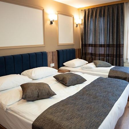 סראייבו Amber Hotel מראה חיצוני תמונה