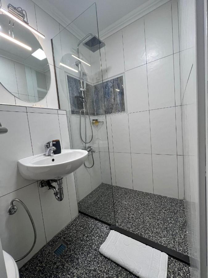 סראייבו Amber Hotel מראה חיצוני תמונה